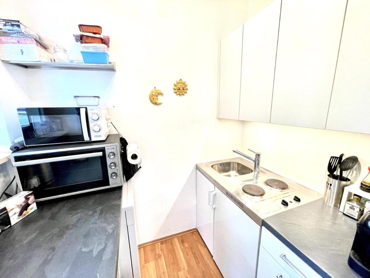 Free Parking - Quiet Apartment With Wi-Fi And Kitchen Innsbruck Ngoại thất bức ảnh