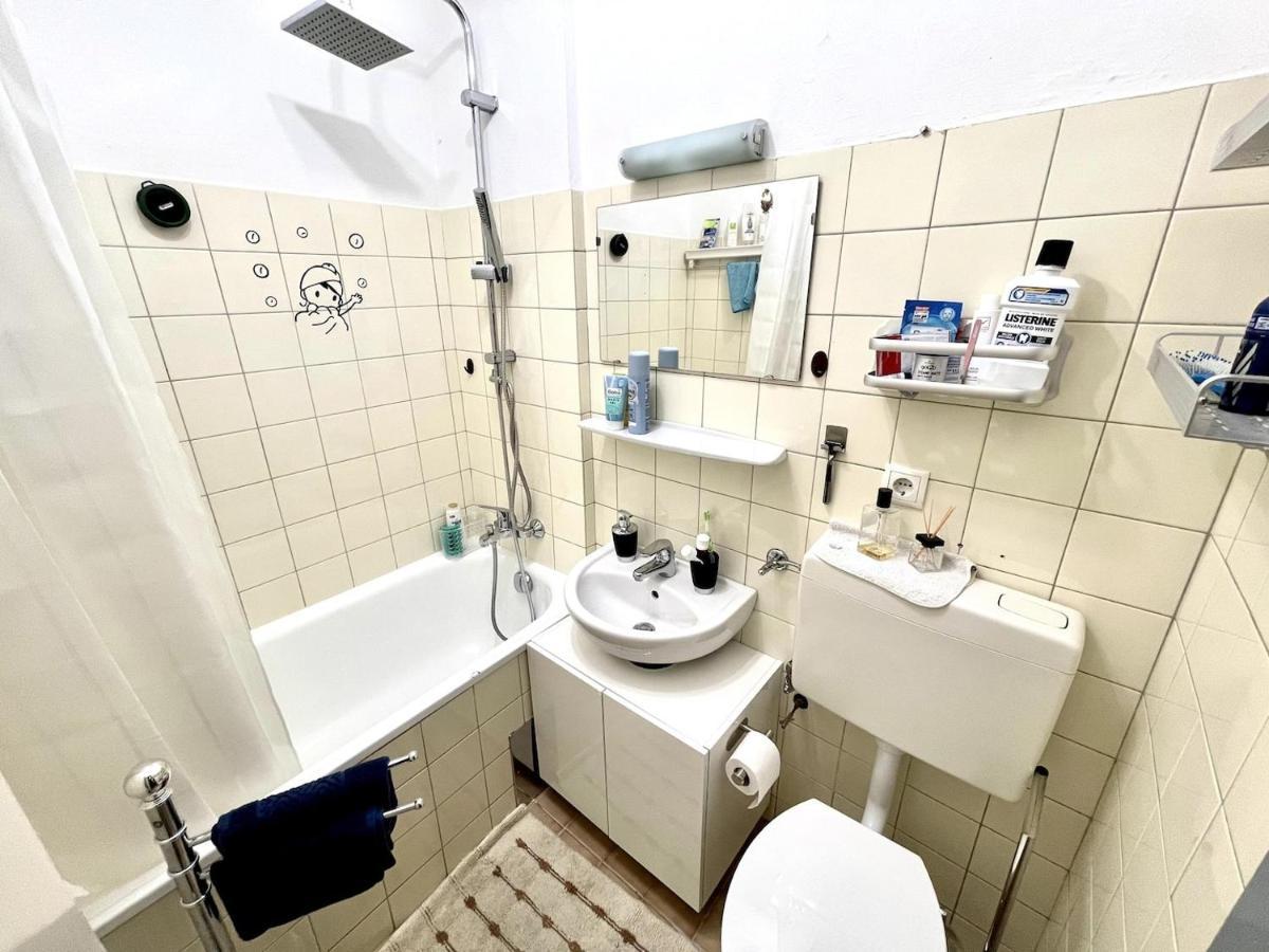 Free Parking - Quiet Apartment With Wi-Fi And Kitchen Innsbruck Ngoại thất bức ảnh